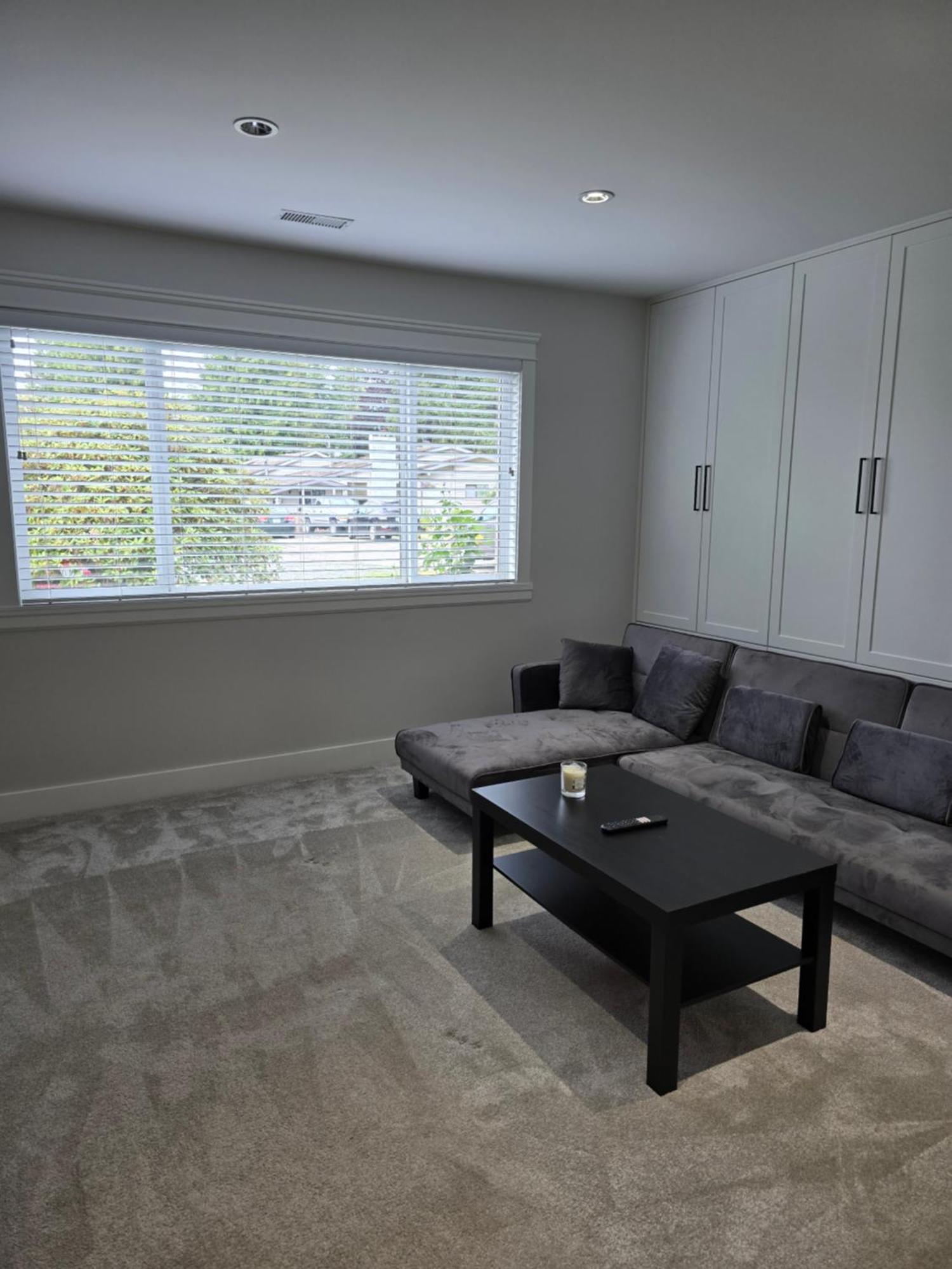 Private 1 Bedroom In Brookswood Langley Extérieur photo